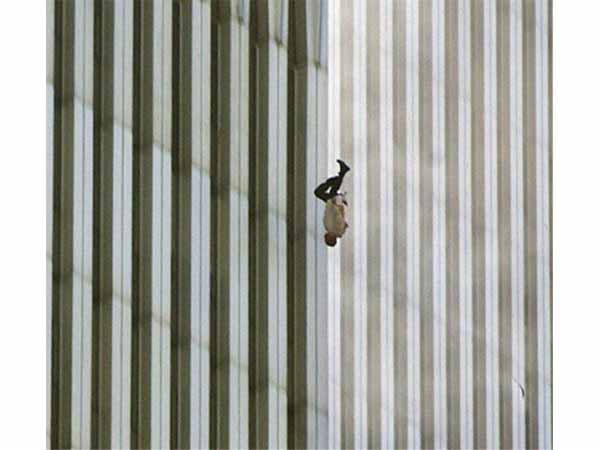 ಬೀಳುತ್ತಿರುವ ಮನುಷ್ಯ