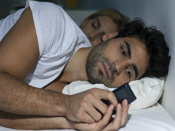 ಹುಡುಗನ ಬಗ್ಗೆ ಸಂಶಯ ಹುಡುಗನ ಬಗ್ಗೆ ಸಂಶಯ