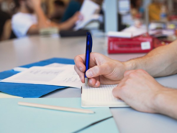 ಅಕ್ಷರಗಳನ್ನು ಜೋಡಿಸುವ ಕ್ರಮ