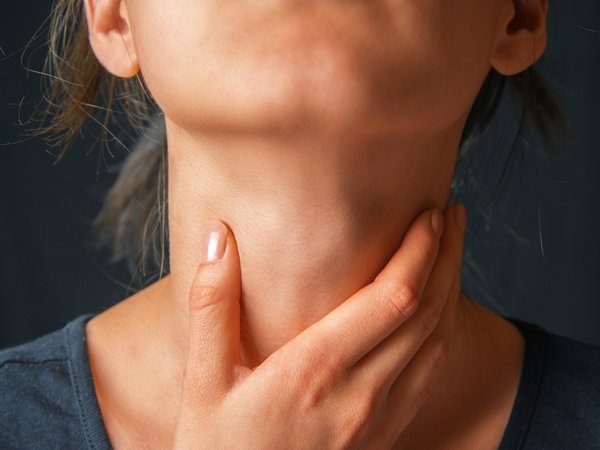 ಗಂಟಲು ಕಟ್ಟಿದ್ದರೆ