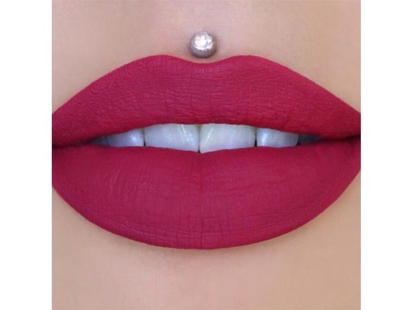 ತುಟಿಗಳ ಬಣ್ಣ ಗಾಢವಾಗಿರಲಿ