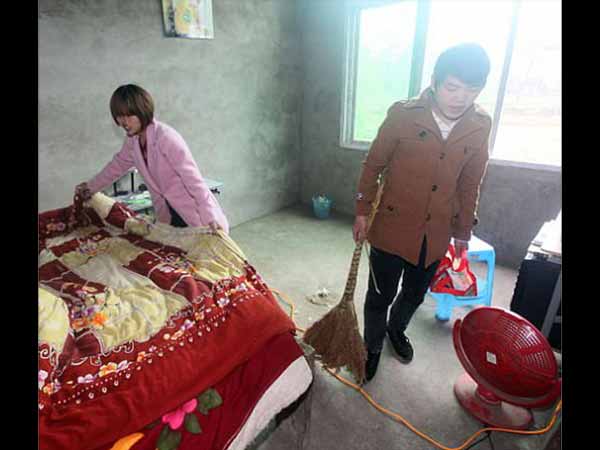 ಗೇಲಿ ಮಾಡುತ್ತಲಿದ್ದರು