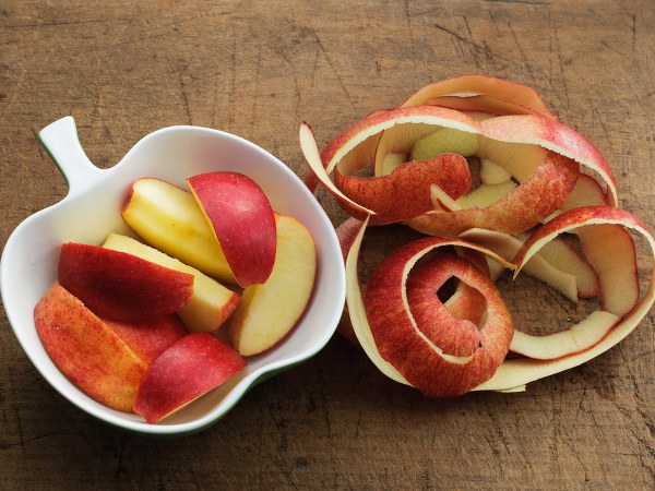 ಸೇಬಿನ ಸಿಪ್ಪೆ ಸೇಬಿನ ಸಿಪ್ಪೆ