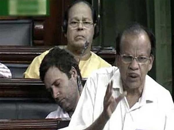 ತನ್ನ ಅತ್ಯುತ್ತಮವಾದುದನ್ನು ಪ್ರಕಟಿಸುತ್ತಿರುವ ರಾಹುಲ್