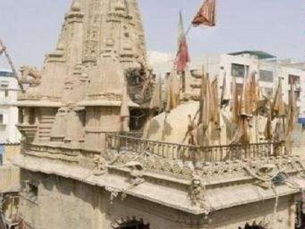 ದೇಗುಲದ ನವೀಕರಣ