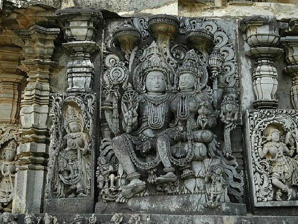 ಮುಂಬೈನ ಮಹಾಲಕ್ಷ್ಮಿದೇವಸ್ಥಾನ 