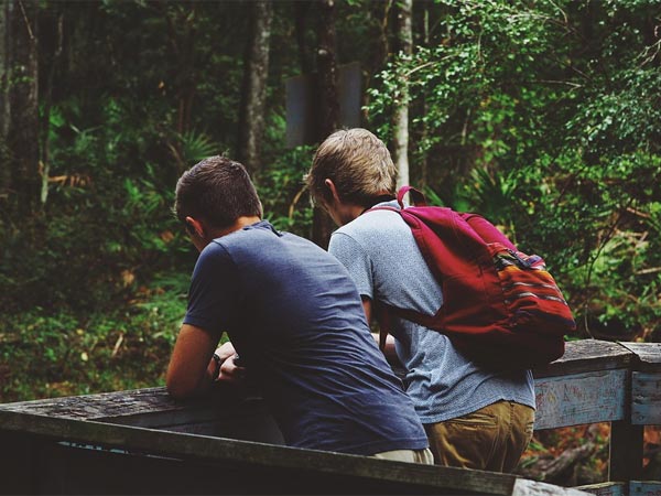 ನಮ್ಮನ್ನು ನಿದ್ದೆಯಿಂದ ಎಚ್ಚರಿಸುವವರು