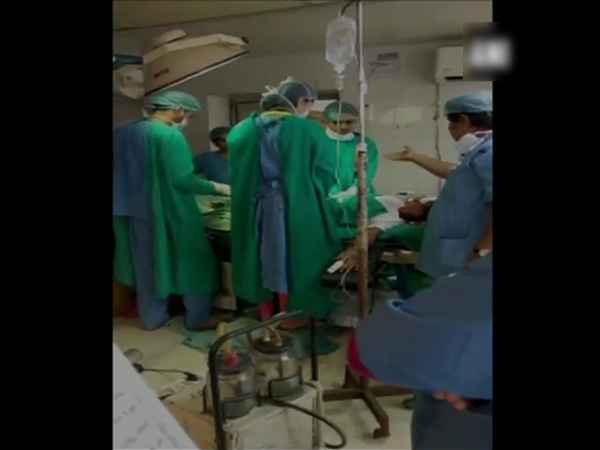 ಈ ಘಟನೆ ವಿಡಿಯೋದಲ್ಲಿ ದಾಖಲಾಗಿದೆ