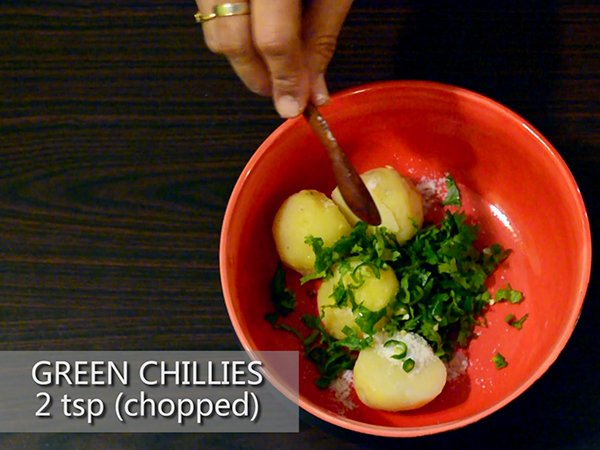 singhare ke pakore recipe