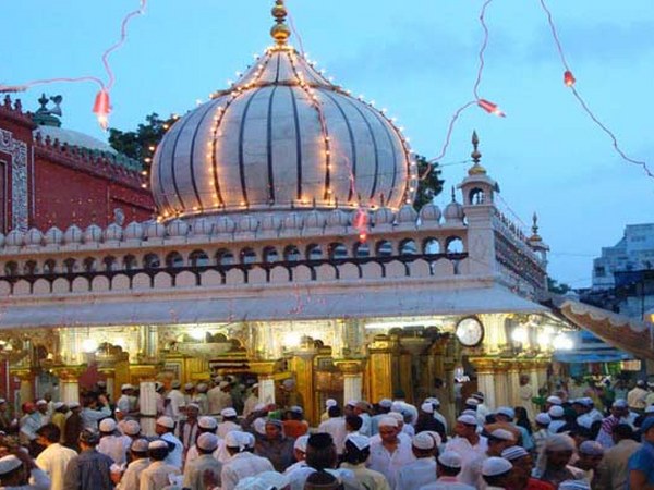 ನಿಜಾಮುದ್ದೀನ್ ದರ್ಗಾ, ದೆಹಲಿ