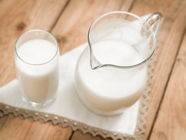  ಹುಳಿ ಮಜ್ಜಿಗೆ ಮತ್ತು ಮೆಂತೆ ಪುಡಿ