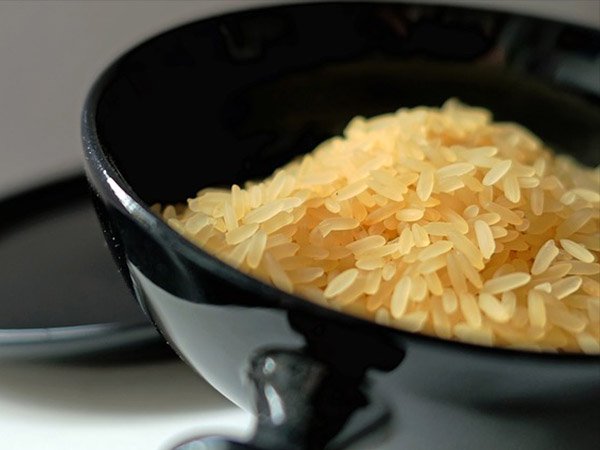 ಮೊಟ್ಟೆಯ ಬಿಳಿಭಾಗ + ಅಕ್ಕಿ ಹಿಟ್ಟು