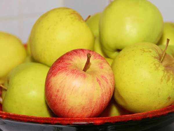 4. ಸೇಬುಹಣ್ಣು: