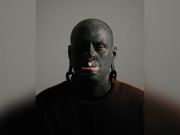 ಕಣ್ಣಿಗೆ ಟ್ಯಾಟೂ ತುಂಬಾ ಅಪಾಯಕಾರಿ