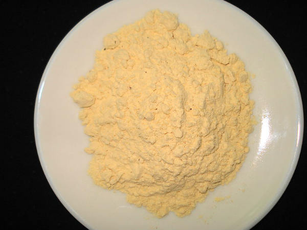 ಕಡಲೆ ಹಿಟ್ಟು ಮತ್ತು ಮೊಸರು