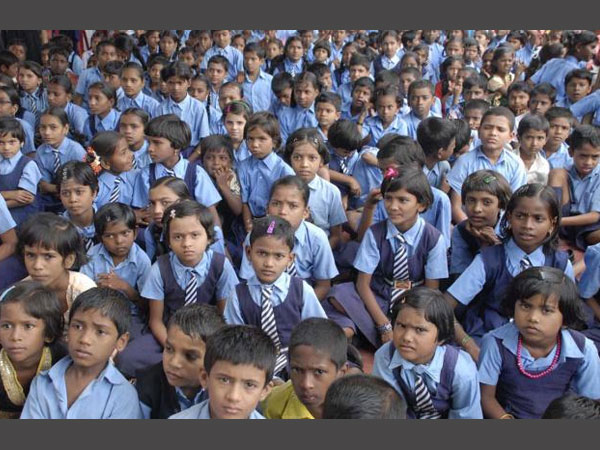 ಸರ್ಕಾರಿ ಶಾಲೆ ಎಂಬ ತಾತ್ಸಾರ ಇಲ್ಲ... ಸರ್ಕಾರಿ ಶಾಲೆ ಎಂಬ ತಾತ್ಸಾರ ಇಲ್ಲ...