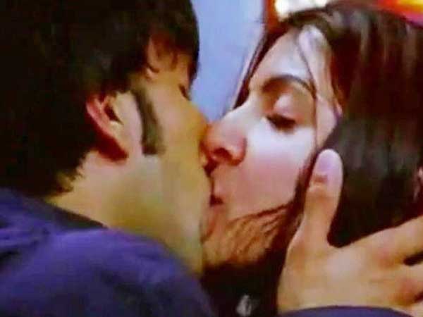 ತಲೆನೋವನ್ನು ಕಡಿಮೆಗೊಳಿಸುತ್ತದೆ