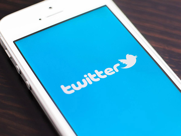 ಜಾಸ್ಮಿನ್ ಸ್ಕಾಫೀಲ್ಡ್ ಆತನ ಕಥೆಯನ್ನು ಹಂಚಿಕೊಂಡಳು