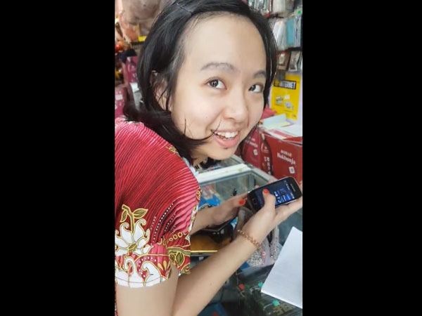 Chinese Woman Speaks Better Punjabi Chinese Woman Speaks Better Punjabi