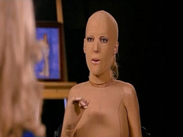 ಜನರು ತನ್ನ ನಿಜವಾದ ಕಥೆ ತಿಳಿಯಬೇಕೆಂದು ಬಯಸಿದಳು