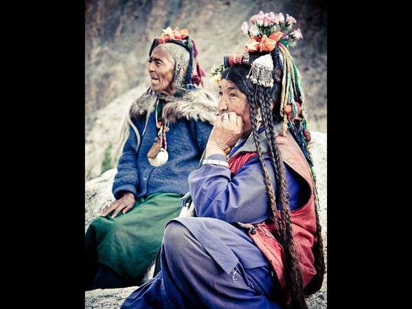 ಆರ್ಯನ್ನರ ಪರಿಶುದ್ಧ ರಕ್ತವೆಂದು ಇಲ್ಲಿನ ಜನರು ಹೇಳುವರು...