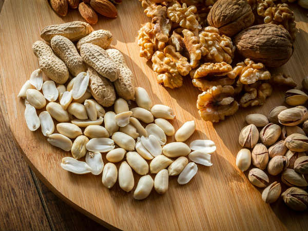 Top health benefits of nuts