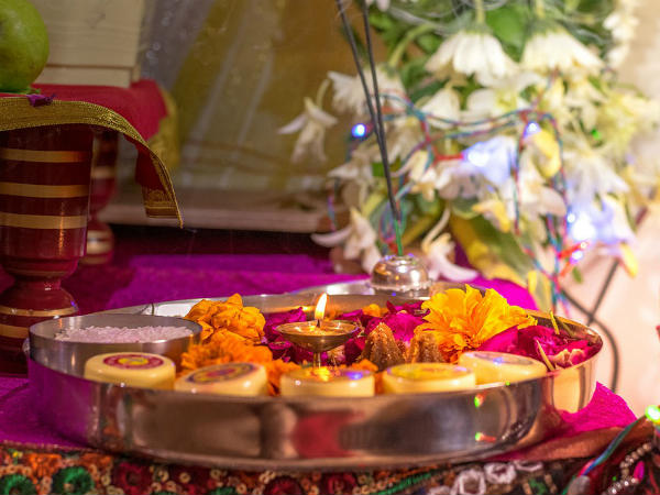 ವಿಗ್ರಹಗಳು ಮತ್ತು ಭಾವಚಿತ್ರಗಳು