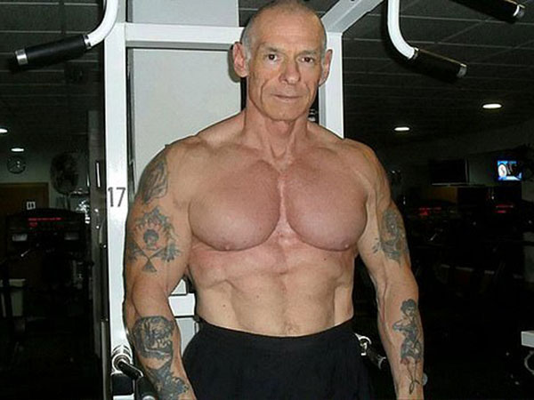 ಈಗಾಗಲೇ ತನ್ನ ಟ್ಯಾಟೂಗಳಿಗಾಗಿ ಅವರು ಸುಮಾರು 6.6 ಲಕ್ಷ ರೂ. ವ್ಯಯಿಸಿರುವರು