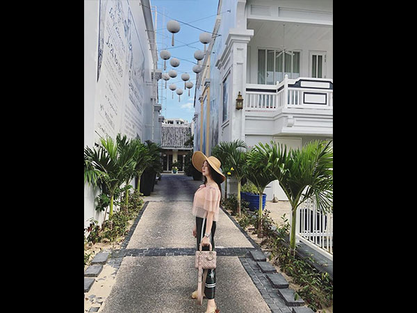 ಇದು ಗಂಭೀರ ಸಂಬಂಧವಾಗಿ ಪರಿವರ್ತನೆಗೊಂಡಿತು