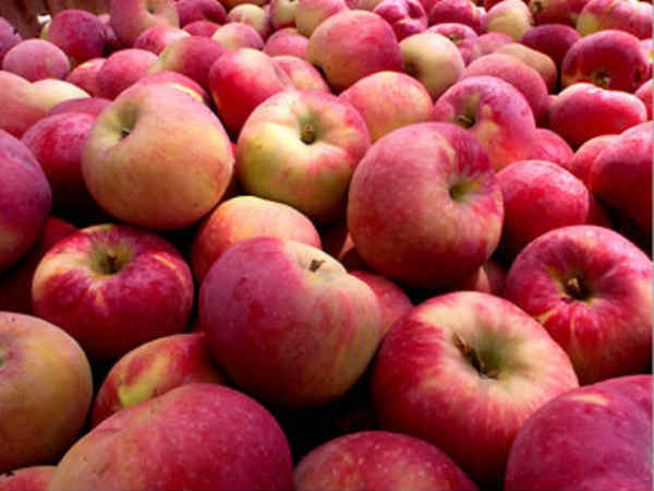 ಸೇಬು ಮತ್ತು ಕಿತ್ತಳೆ ಫೇಸ್ ಪ್ಯಾಕ್