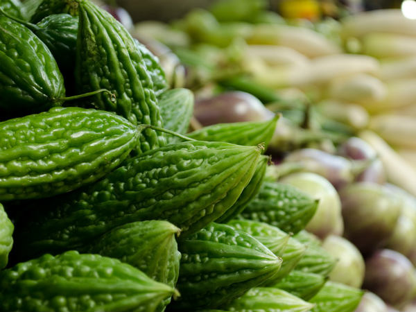 ಹಾಗಲಕಾಯಿ ಮತ್ತು ತೊಂಡೆಕಾಯಿ 