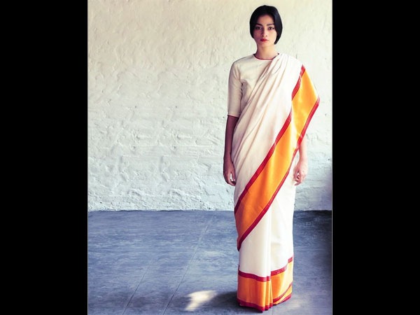 ದೂರ ದೂರ ನೆರಿಗೆ ವಿನ್ಯಾಸ