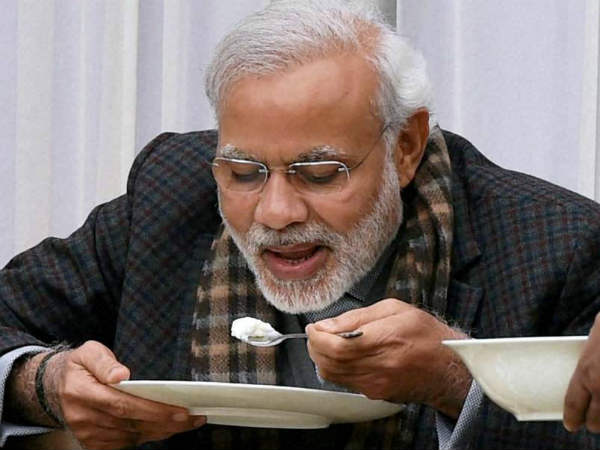 2. ಎರಡೂ ಕೈಗಳನ್ನು ಸಮರ್ಥವಾಗಿ ಬಳಸಬಲ್ಲರು