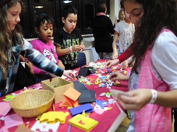 6. ಕುಟುಂಬಕ್ಕಾಗಿ ಸಮಾರಂಭಗಳನ್ನು ಆಯೋಜಿಸಿರಿ