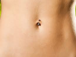 2. ಹೊಕ್ಕುಳಿಗೆ ಚುಚ್ಚಿಕೊಳ್ಳುವ ಆಭರಣ ಸೋಂಕಿಗೆ ಕಾರಣವಾಗಬಹುದು. 