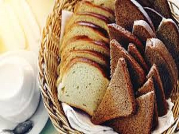 ಕಟ್ ಮಾಡಿದ ಬ್ರೆಡ್ ಪೀಸ್ ಕಟ್ ಮಾಡಿದ ಬ್ರೆಡ್ ಪೀಸ್