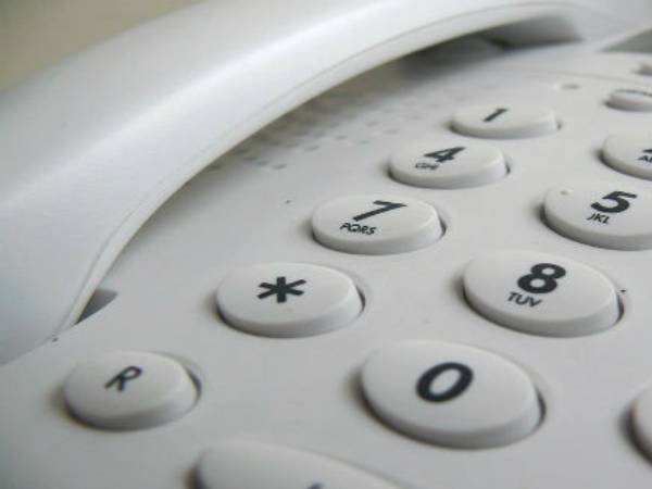 ಟೆಲಿಫೋನ್