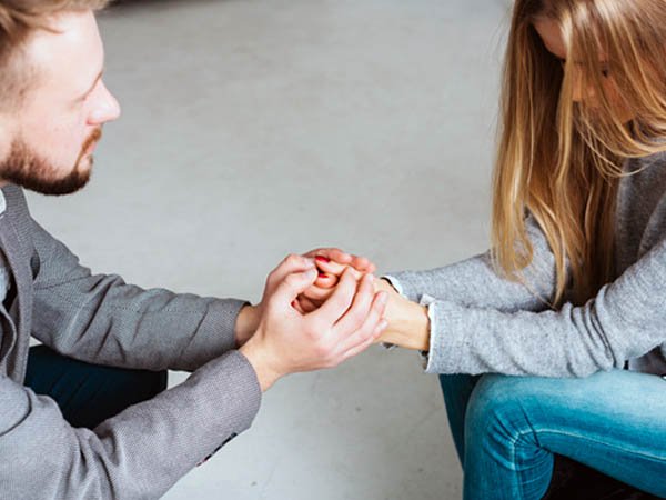 6. ನಿಮ್ಮ ಕನಸುಗಳಿಗೆ ಆತ ಬೆಂಬಲಿಸುತ್ತಾನೆ