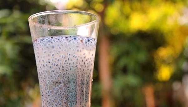 ದೇಹವನ್ನು ತಂಪಾಗಿಡುತ್ತದೆ