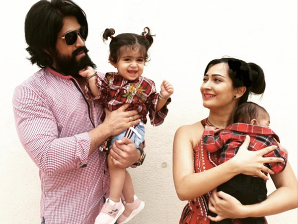 ಯಶ್‌ ಫ್ಯಾಮಲಿ ಫೋಟೋ