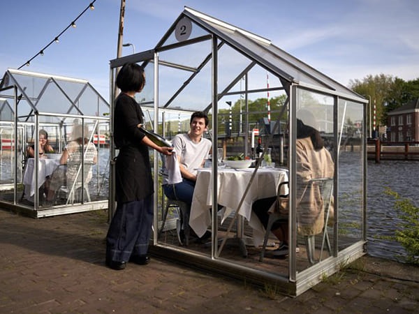 ಕೋವಿಡ್‌ 19 ಭಯ ಪಡೆಯದೆ ಆಹಾರ ಸವಿಯಬಹುದು