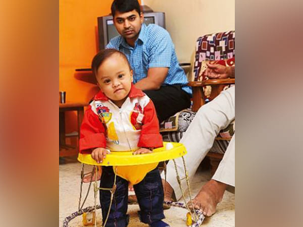 ತಂದೆಯ ಆರೈಕೆಯಿಂದ ಅವ್ನೀಶ್ ಕಾಯಿಲೆಯೇ ಮಾಯ