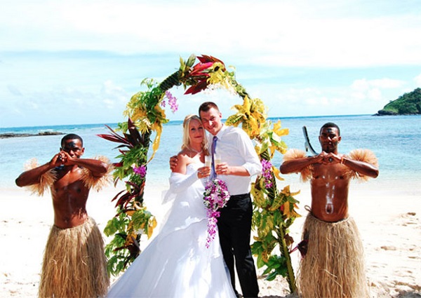 08/11ಫಿಜಿ 08/11ಫಿಜಿ