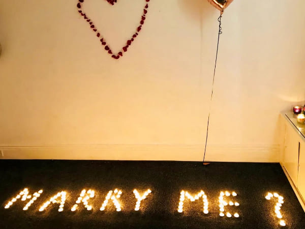 ಸುಟ್ಟ ಮನೆಯಲ್ಲಿಯೇ ಪ್ರಪೋಸ್‌