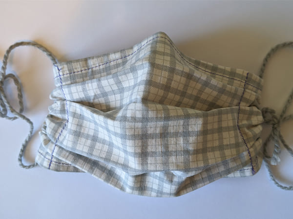 2. ಅವರು ಧರಿಸಲು ತುಂಬಾ ಅನಾನುಕೂಲವಾಗಿವೆ