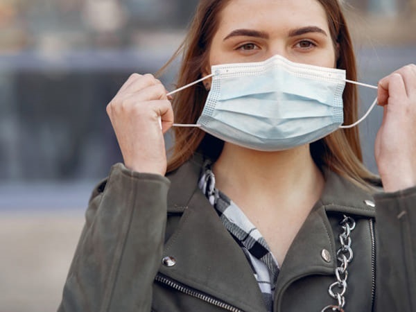 ಕೋವಿಡ್ - 19 ನಿಯಂತ್ರಣದಲ್ಲಿ ಪ್ಲಾಸ್ಟಿಕ್ ಫೇಸ್ - ಶೀಲ್ಡ್ ಎಷ್ಟು ಪರಿಣಾಮಕಾರಿಯಾಗಿ ಕೆಲಸ ಮಾಡುತ್ತವೆ ?