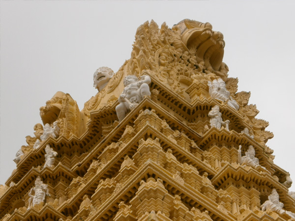 ಪ್ರತಿನಿತ್ಯ ದೇವಿಗೆ ಪೂಜೆ ಸಲ್ಲಿಸಲಾಗುವುದು