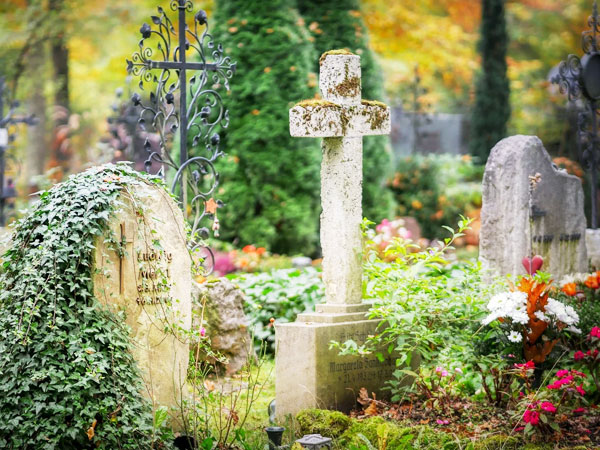 ಚಿಲಿ: ಹೊಸವರ್ಷದ ಸಂಭ್ರಮಾಚರಣೆ ನಡೆಯೋದು ಸ್ಮಶಾನದಲ್ಲಿ!!