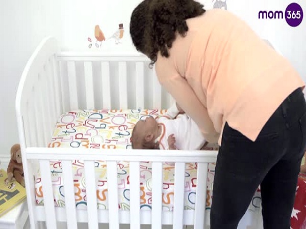 7. ಅನುಮೋದಿತ ಕೊಟ್ಟಿಗೆ, ತೊಟ್ಟಿಲು ಅಥವಾ ಬಾಸಿನೆಟ್: