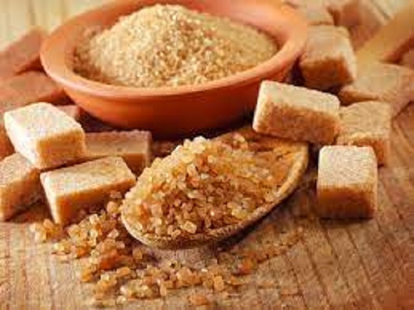 ಕಂದು ಸಕ್ಕರೆಯನ್ನು ಹೇಗೆ ತಯಾರಿಸುತ್ತಾರೆ?